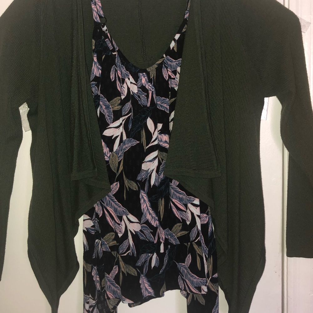 Feathered shark bite tank and olive shrug combo